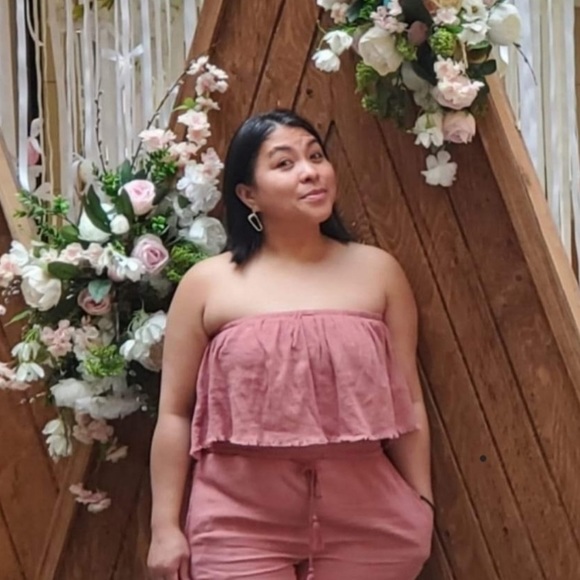 Meet your Posher, Dimples - Picture 2 of 2